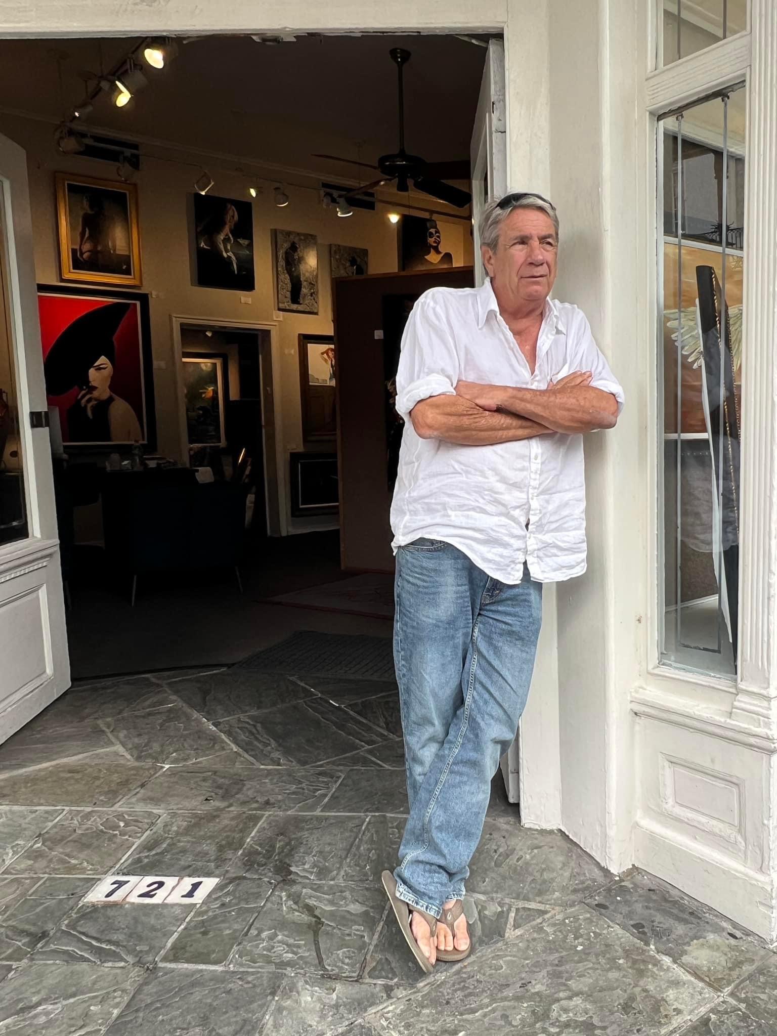 artist Peter O'Neil outside one of his galleries